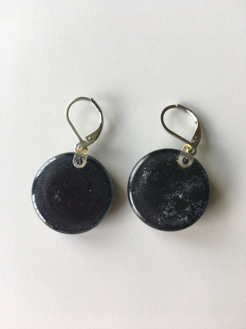 BLACK DROPPING EARRINGS basic circle black glass earrings