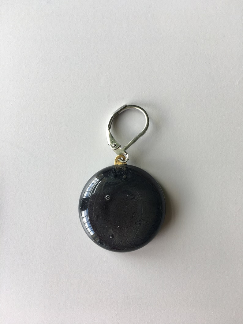 BLACK DROPPING EARRINGS basic circle black glass earrings