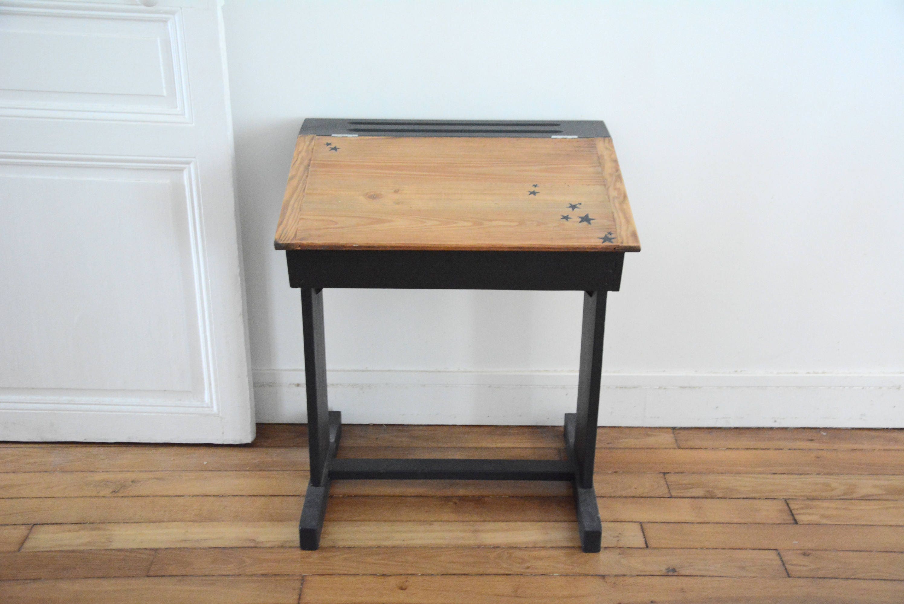 Bureau d'enfant, Pupitre d'écolier en Bois Revisité, Vintage Français Relooké, Upcycling