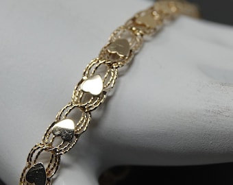 7 3/4" 14K Gold Hearts Bracelet