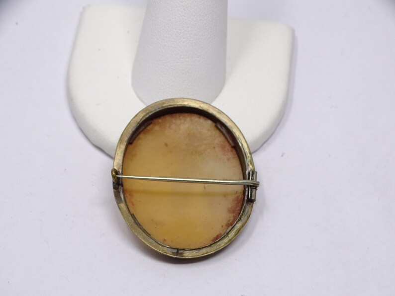 Antique Gold Filled Cameo of House and Woman