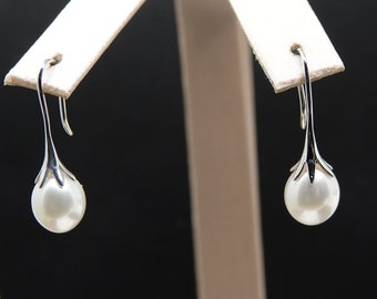 14K White Gold Drop Pearl Earrings