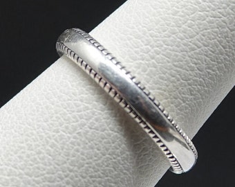 Size 4 3/4 Solid Sterling Beaded Edge Band