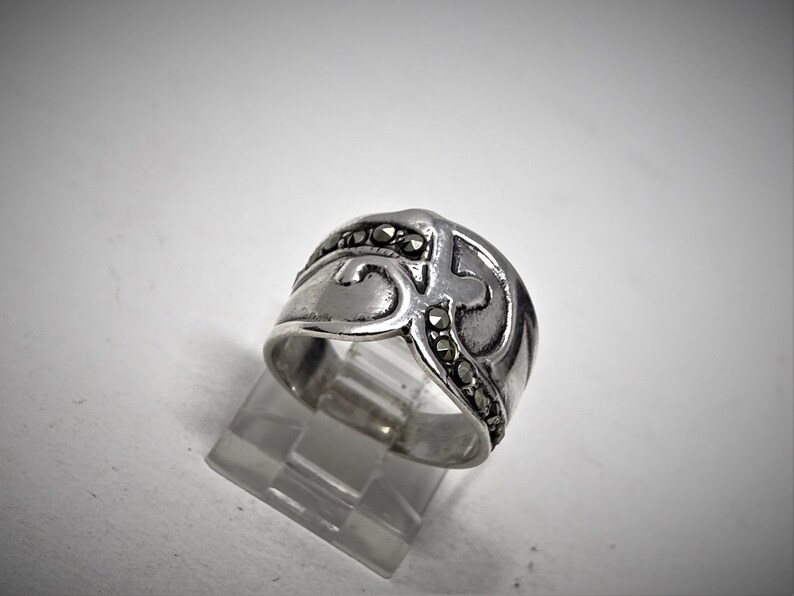 Size 6 Sterling Wide Band Artisan Ring with Marcasites