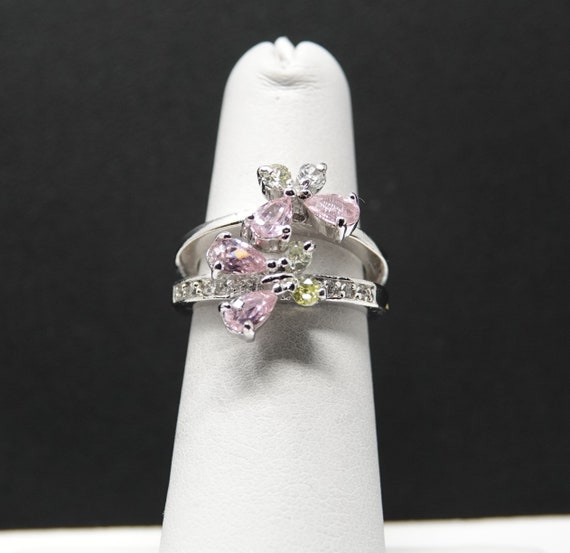 Size 4.75 Pink and White CZ Flower Ring - image 2