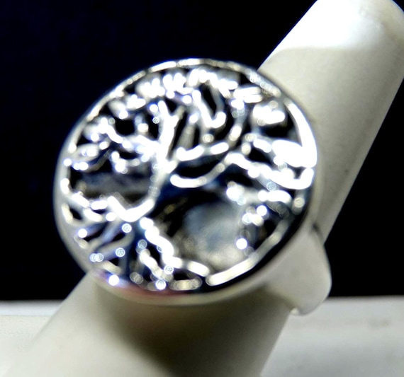 Size 7  Sterling Statement Ring - image 2