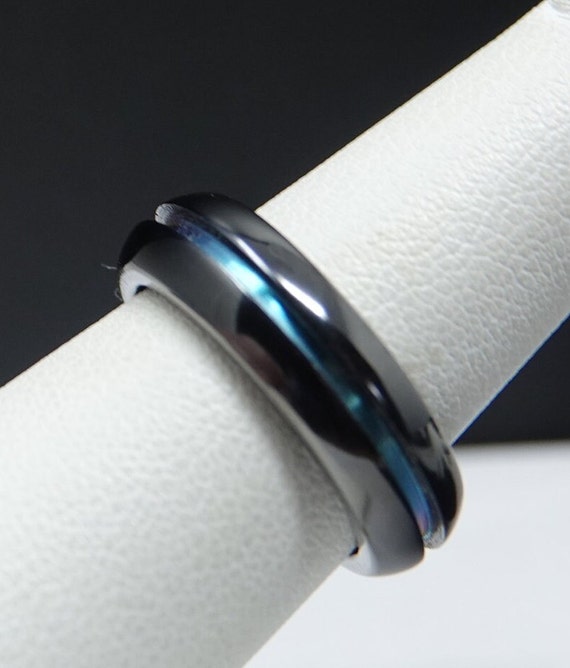 Size 6  Titanium Ring - image 1
