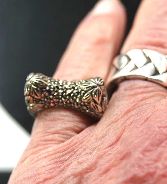 Size 7 3/4  Sterling Statement Ring - image 5