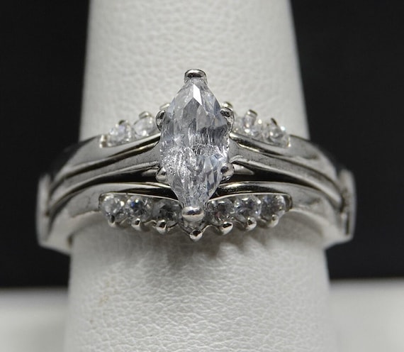 Size 10  Sterling 2 Ring Wedding Set with CZ's - image 2