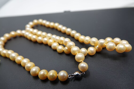 24" 8mm Dyed Cultured Pearls , Sterling Clasp - image 3