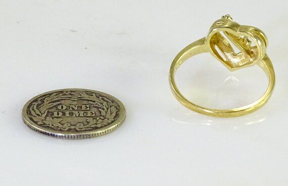 Size 5.5 * Petite 10K Gold / Diamond Heart Ring - image 5