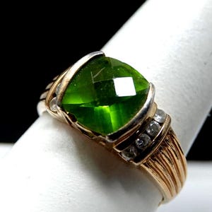 Anillo de plata de ley y circonita cúbica talla 10