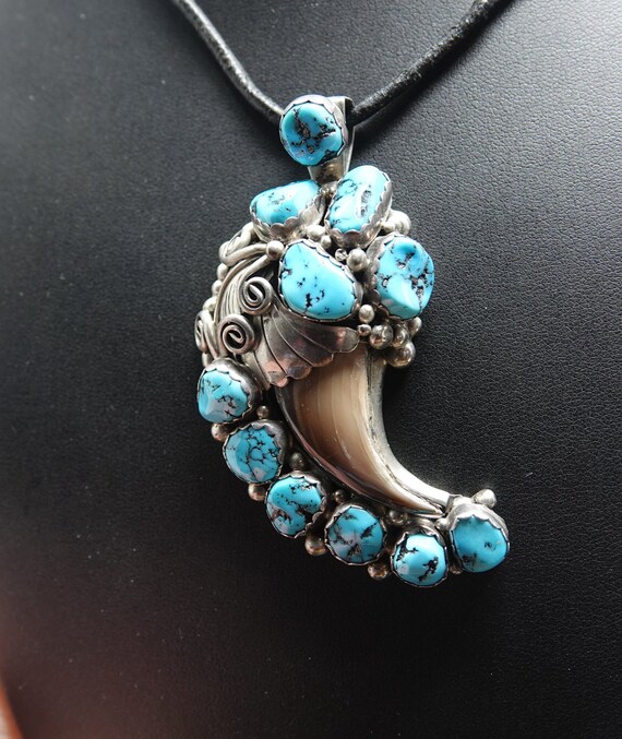 Turquoise bear claw sale necklace