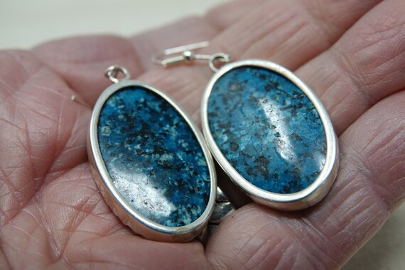 Large Turquoise Colored Agate Dangle Earrings (St… - image 2
