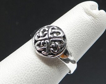4/15 * Sold SLC * Celtic Design Sterling Toe or Midi Ring