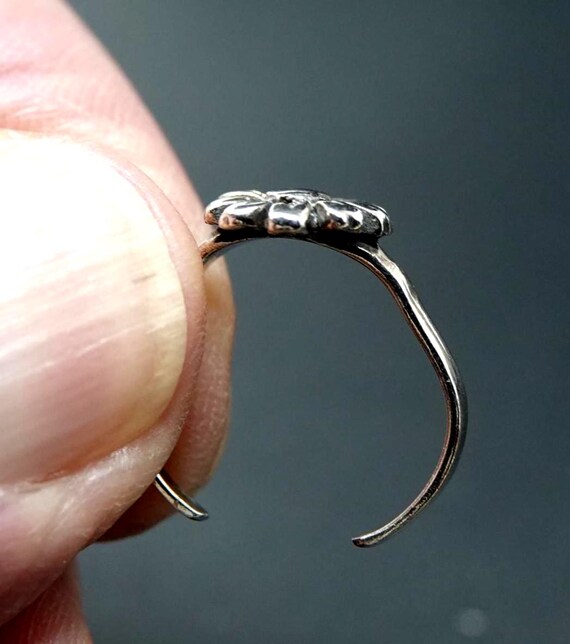 Toe or Midi Ring Sterling Daisy Pattern - image 2