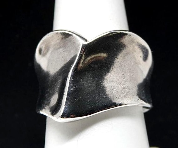 Size 8 Sterling Statement Ring by RLM Studios.