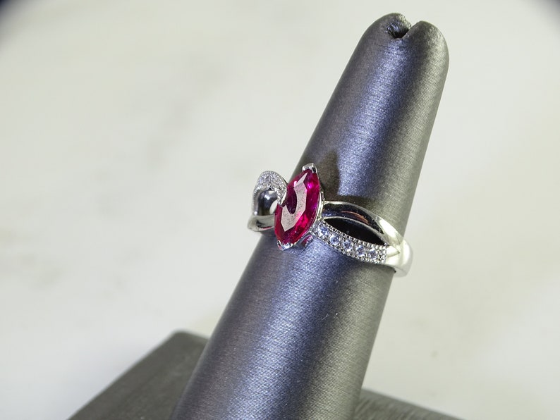 Size 7 Synthetic Ruby Ring