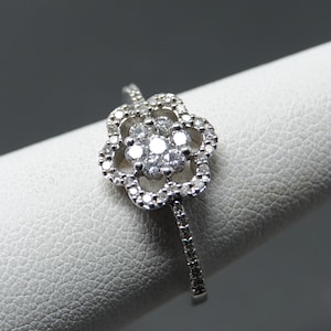 Size 6+   ** 14k White Gold and Diamond Princess Ring