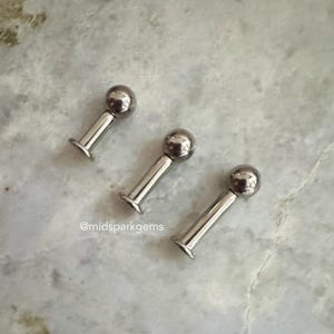 10g or 12g Titanium Flatback Labret - Internally Threaded ASTM F136 - Choose Balls or Spikes - Over 20 Anodized Colors