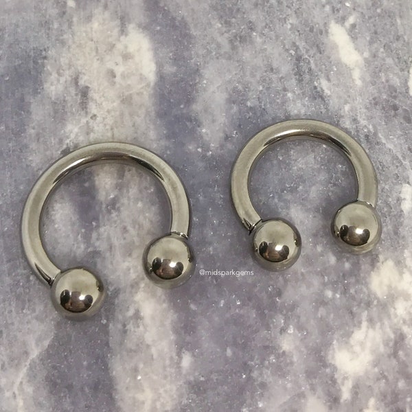 Choose From 20 Colors- Bigger Gauge Horseshoe Circular Barbell Internally Threaded ASTM F136 Titanium: 3G 4G 5G 6G 7G 8G 10G 12G Septum Ring