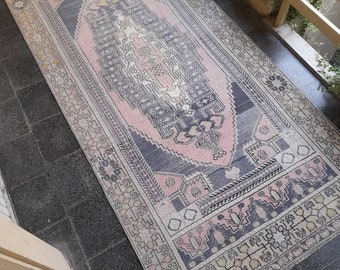 5x10 Vintage Oushak Rug: Large Handknotted Turkish Wool Area Rug