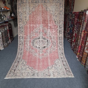Large Oushak Rug: 4.7x8.7 Vintage Turkish Area Rug