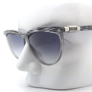 Vintage Gianni Versace Mod 488 Col 930 90s Sunglasses  // 1990s New Old Stock Sunglasses