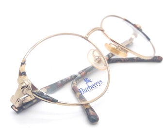 Burberry Women display picture 1