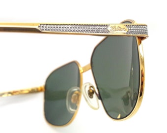 Vintage Hilton Aviator Sunglasses: Gold Plated, Made in Italy