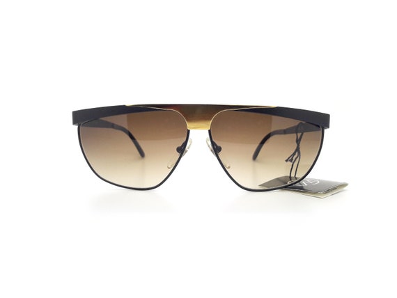 Genuine 1980s MAGA Design 3034 A AEB Vintage Sunglasses  display picture 3