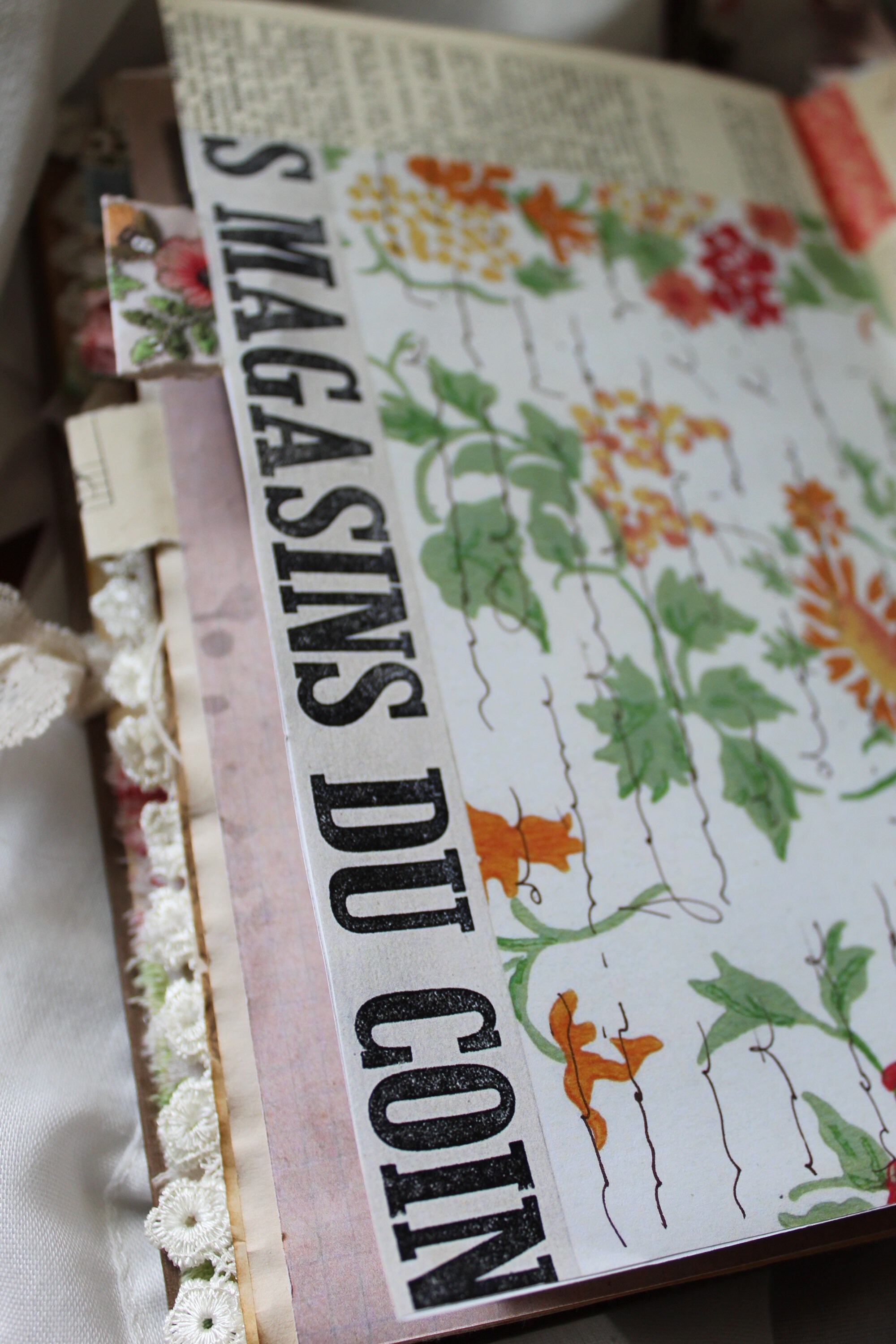 Vintage Wallpaper Inspired Sitting Room 2 // Antique | Etsy