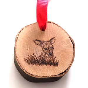Fawn Ornament-Christmas ornament-woodland ornament-christmas tree-Wood slice Ornament-deer ornament-Rustic Decor-Reindeer-nature ornament