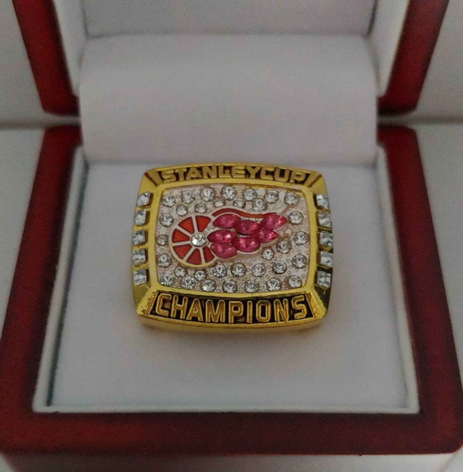Steve Yzerman 1998 Detroit Red Wings Stanley Cup Hockey Etsy