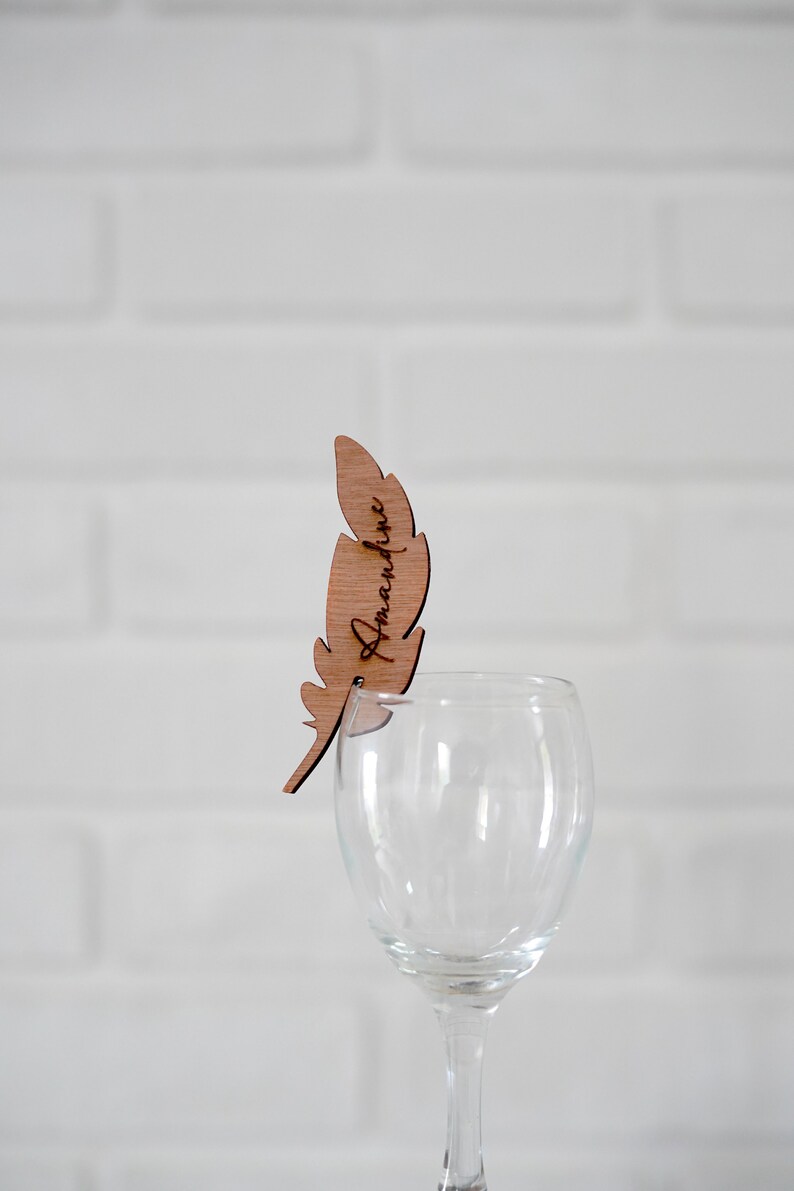 Feather-shaped wooden placemark, for wedding, baptism, birthday, table decoration, guest gift, table card, laser cut image 2