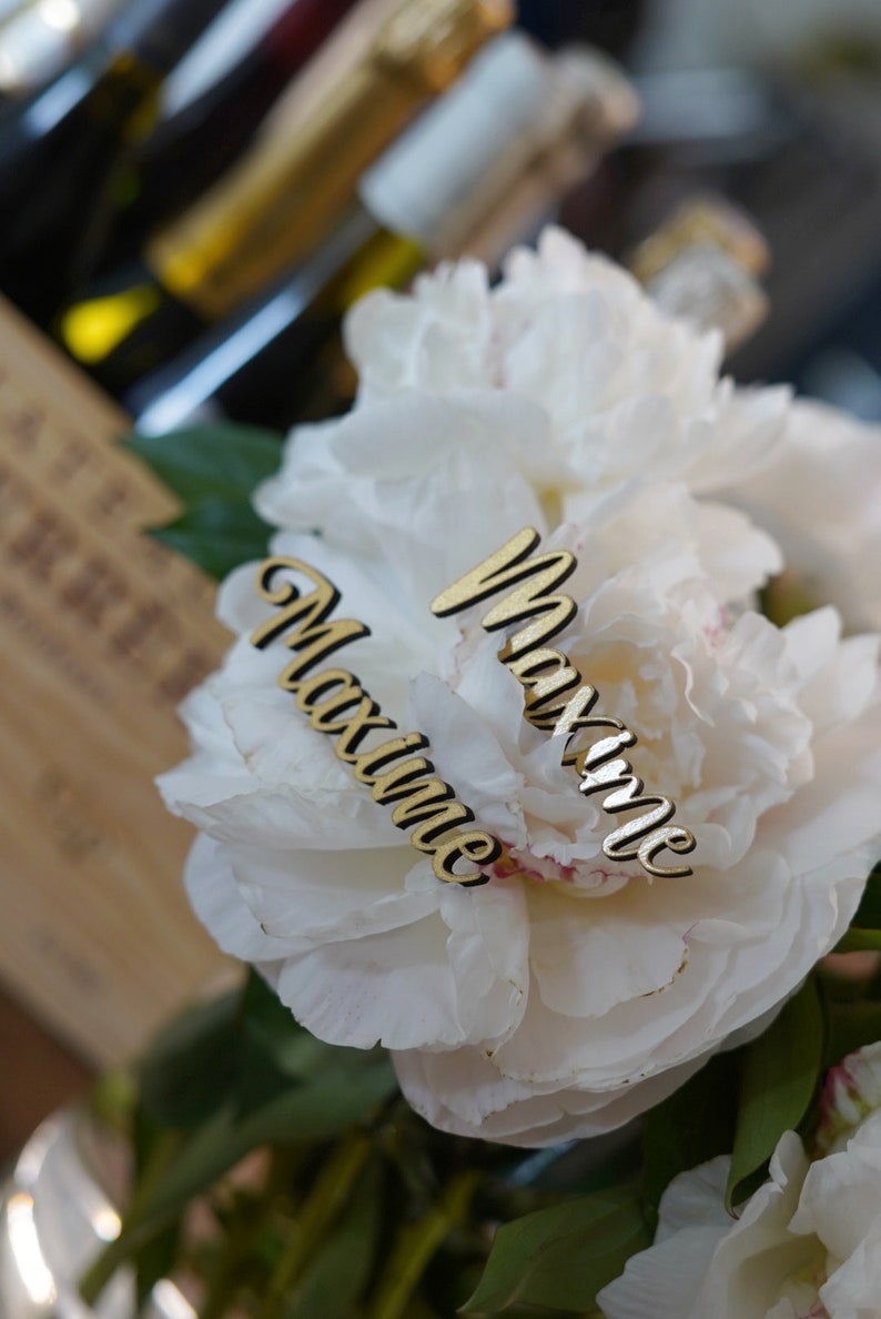 Table runner table card personalized wedding place laser cut name first names guest names weddings place mark wood Christmas image 6