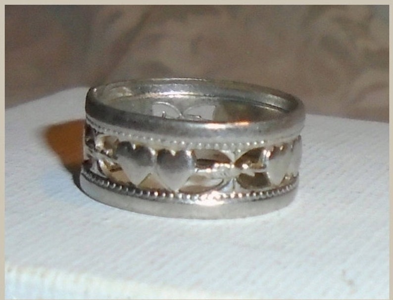 Heart and Arrow Design Antique Hearts Wedding Band Sterling Silver Cupid Arrow Design Ring. 1920s Art Nouveau Cut Out Band Ring
