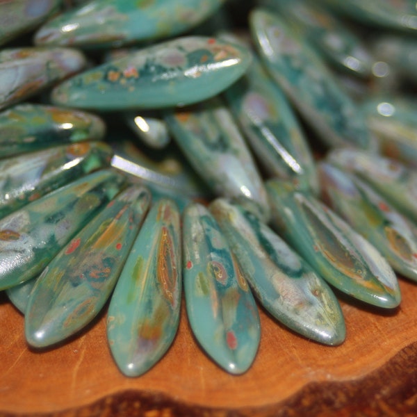 Czech Glass Dagger Beads, 15x5mm, 25 Beads