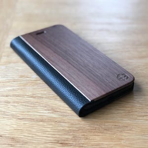 OXSY Black Leather & Wood iPhone Case | Wood iPhone 7/8/11/13 Folio Case / iPhone 7/8/XR/13 Flip Case | iPhone 7/8/SE2/12 Walnut Wood Case