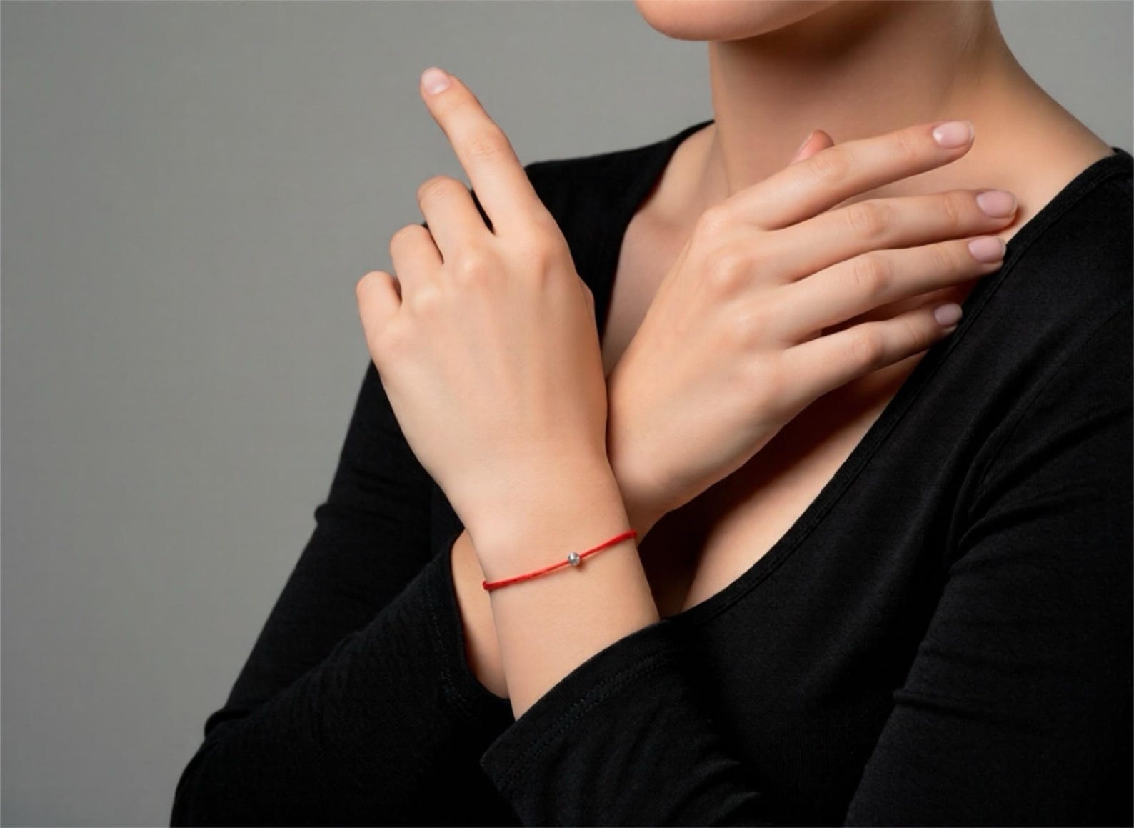 Bracelet tibétain fil rouge en argent - Attirez la Chance – Karma et Moi