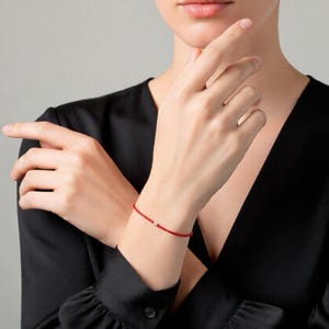 Kabbalah-armband, rood koord, 1 buisvormige kraal, sterling zilver, beschermend sieraad, gelukshanger, verstelbaar, stapelbaar