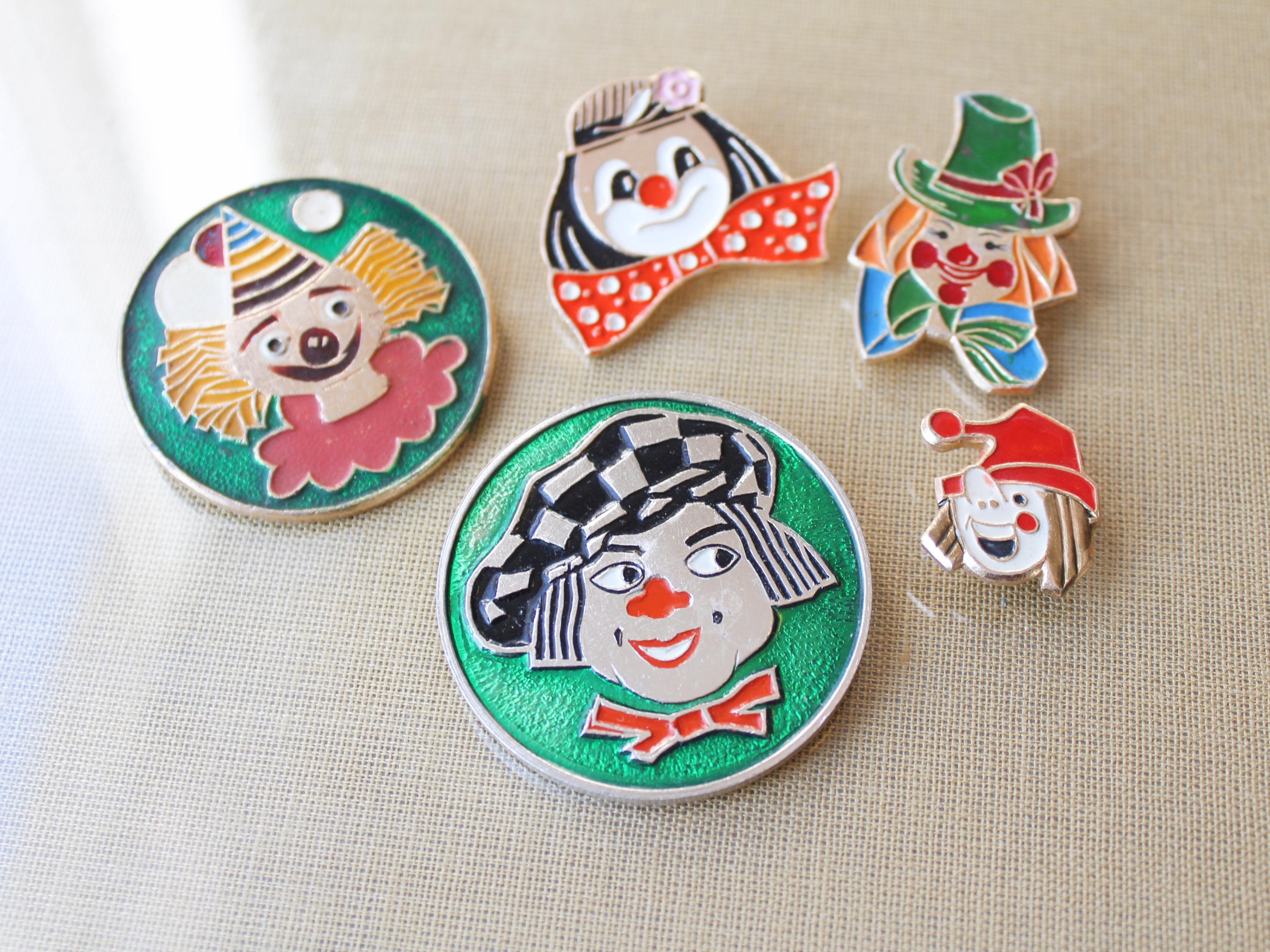 サーカスバッジ ヴィンテージ/ ピエロ_ ロシアのサーカスバッジ