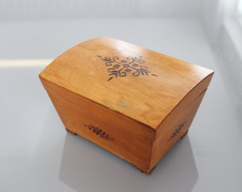 WOODEN BOX Latvian Vintage/ Wooden Jewelry Box with Burned Ethnic Pattern/ Retro Home Accessory/  Latvia
