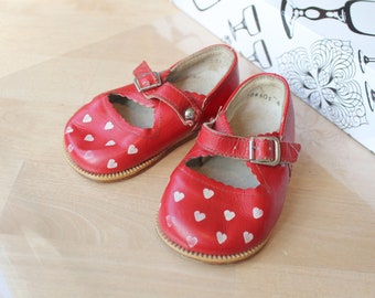 BABY SHOES Vintage/ Red Leather Baby Shoes with Hearts Decal/ Retro Kids Shoes/ USSR