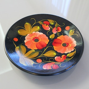 PAINTED PLATE Russian Vintage/ Wooden Plate with Floral Paintings/ Russian Folk Style Home Decoration/ Ussr