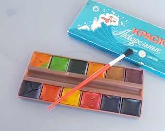 WATERCOLORS Vintage/ 12 Watercolors Set with Brush in Box/  Paints for Kids, Vintage School Supplies/ Ussr