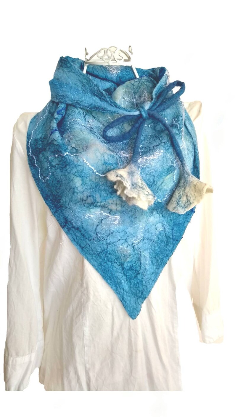Blue Silk Felt Scarf, Triangle Flower Scarf, Kerchief Scarf, Baktus Scarf, Silk and Wool Scarf, Nuno Felted Scarf, Flower Neck collar, Cowl image 2