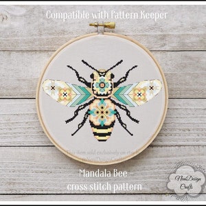 Mandala Bee Cross stitch pattern Bee cross stitch Animal cross stitch Mandala cross stitch Home decor Wall decor Natural decor DIY Bee