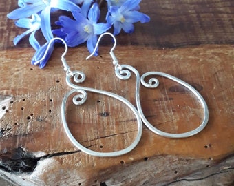 Pendientes colgantes de aro con diseño de espiral plateada, pendientes colgantes minimalistas