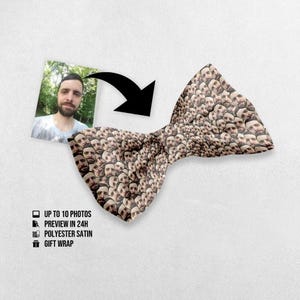 Op de afbeelding: Een gepersonaliseerde vlinderdas met een herhalend patroon van gezichten. De vlinderdas is gemaakt van polyester satijn. De afbeelding bevat ook de tekst: "UP TO 10 PHOTOS, PREVIEW IN 24H, POLYESTER SATIN, GIFT WRAP."